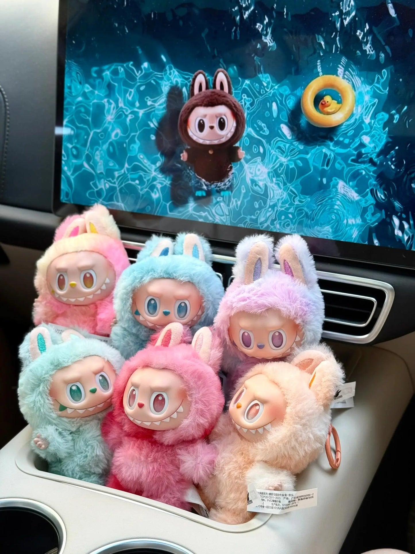Labubu The Monsters -Big Into Energy V3 V4 Series - Vinyl Pendant Doll Keychain